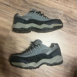 Brahma steel toe shoes size 7.5